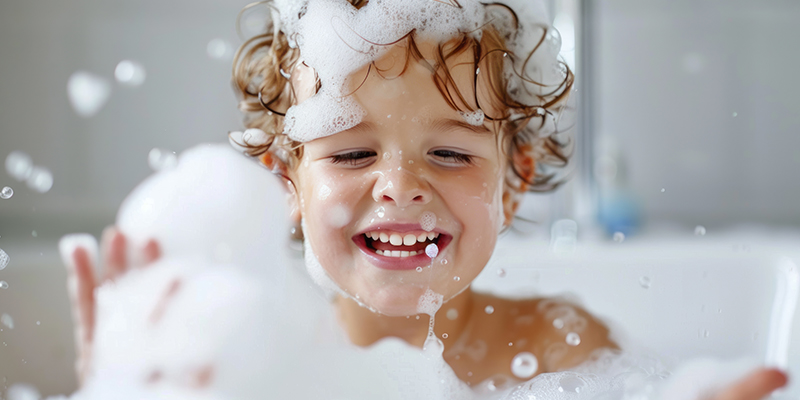 PIELOR Bebek Vücut Şampuanı: Bebeğinizin Cildine Nazik Temizlik ve Ferahlık